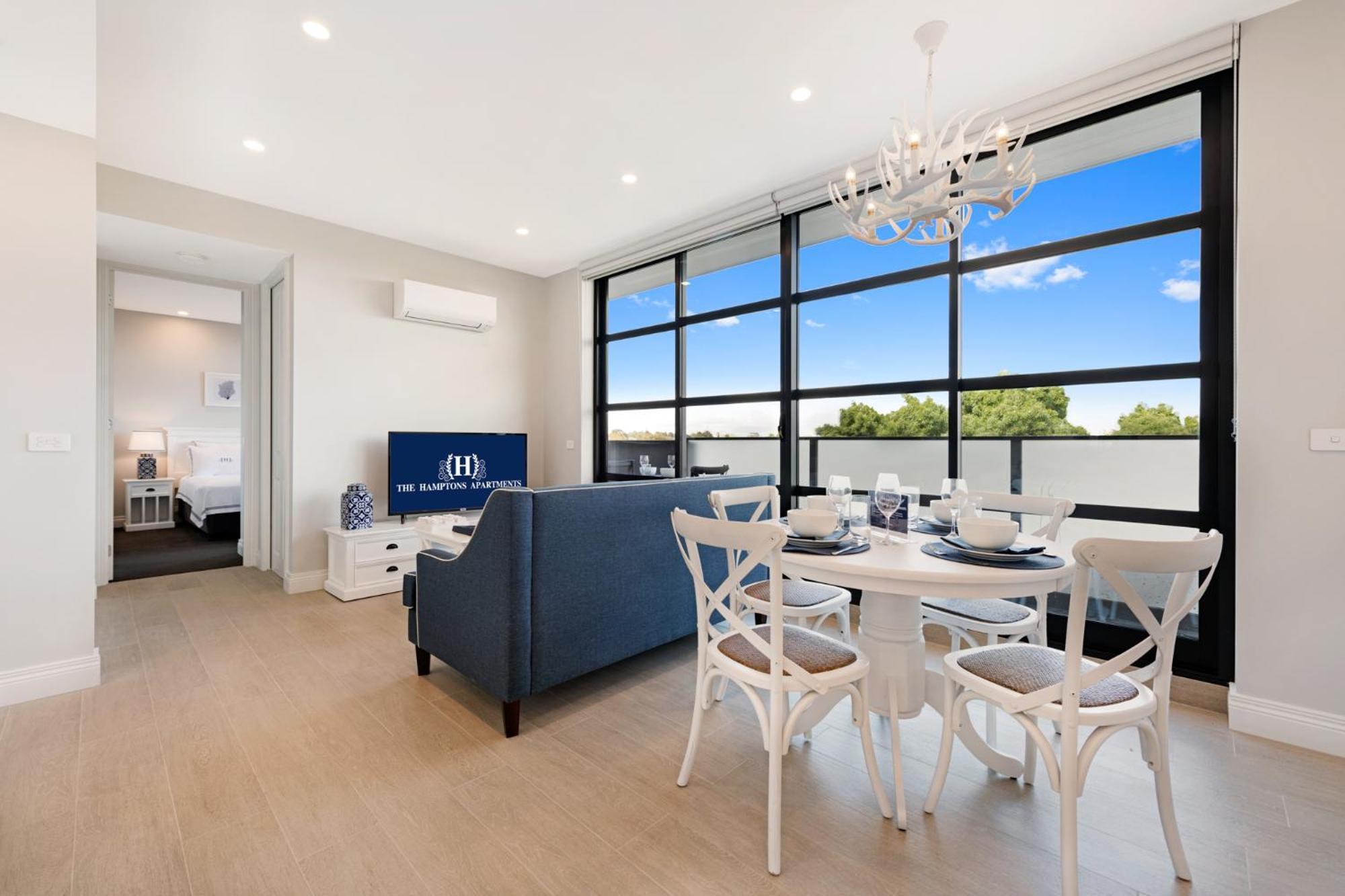 The Hamptons Apartments - St Kilda Melbourne Exterior photo